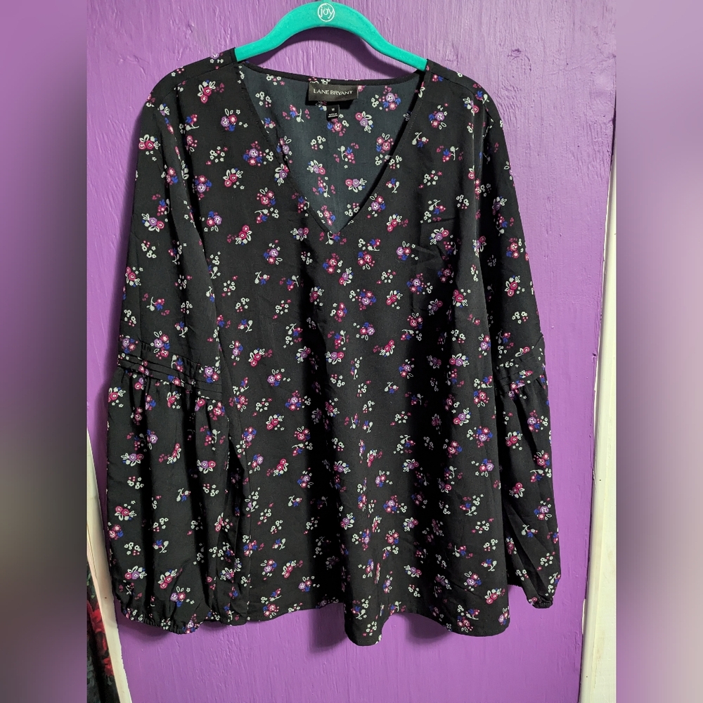 💜 Lane Bryant Black Purple Floral Long Pleated Sleeve V-Neck Blouse 18 2X